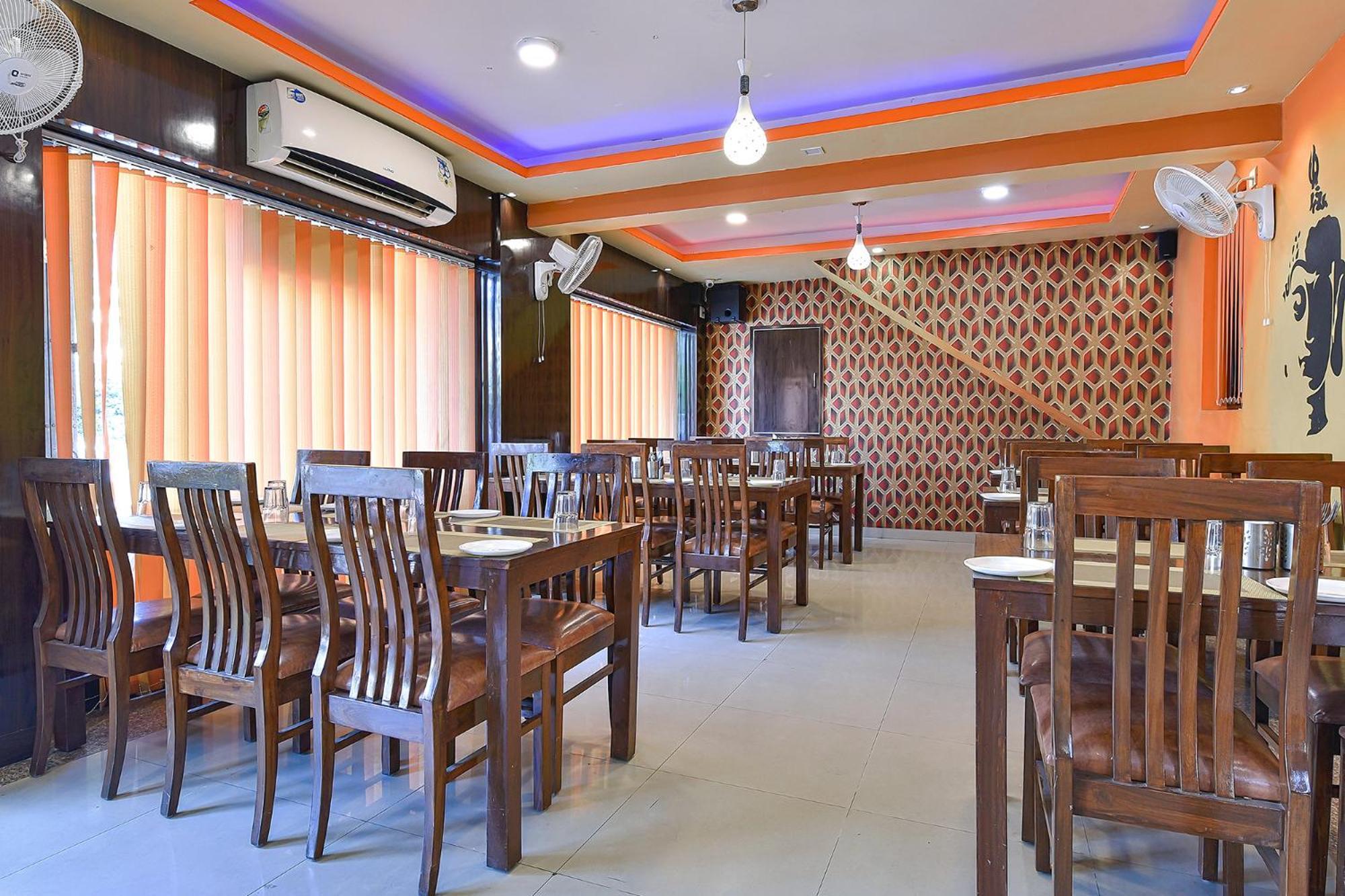 Collection O Royal Icon Hotel Udaipur Exterior foto