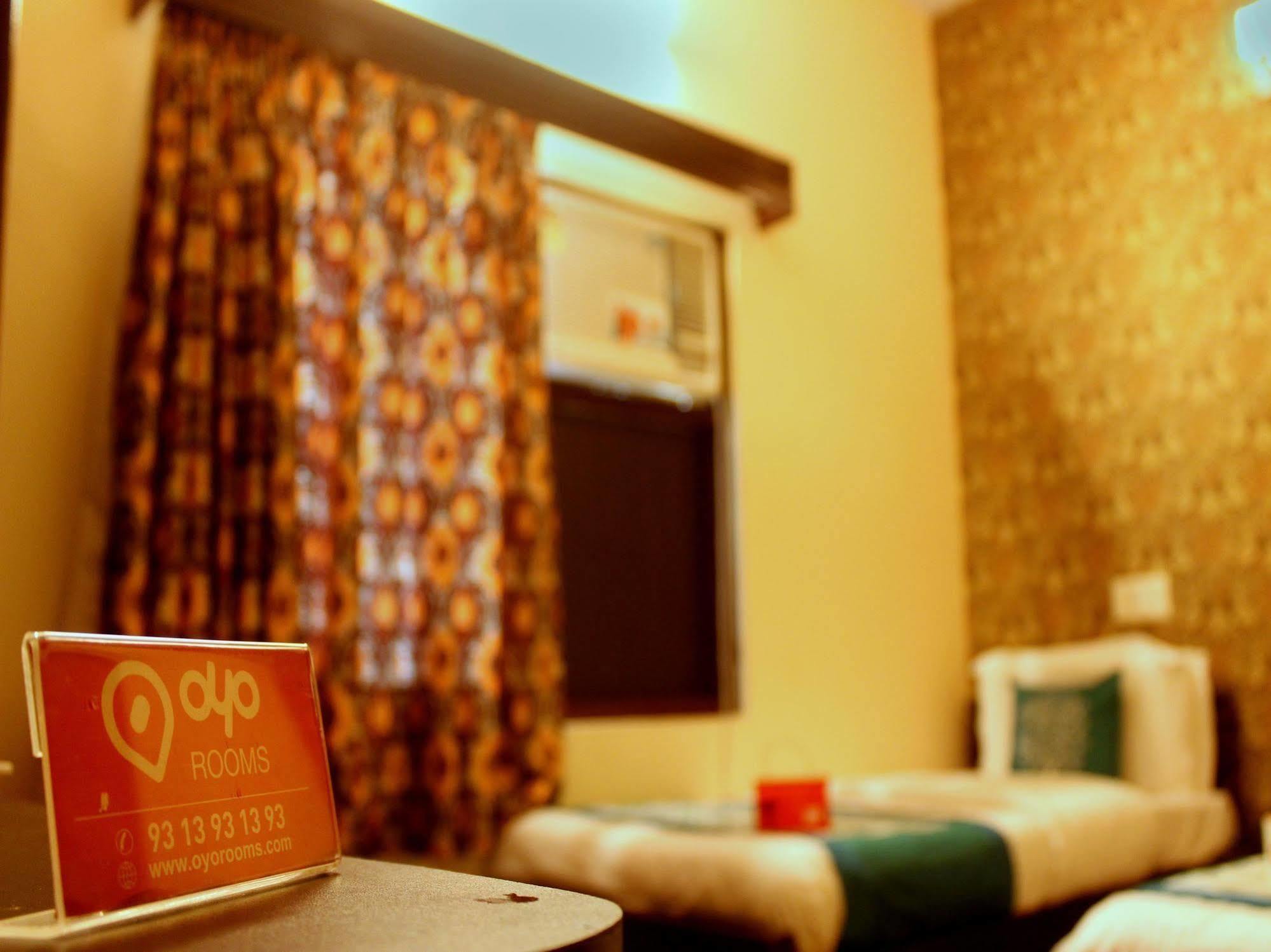 Collection O Royal Icon Hotel Udaipur Exterior foto