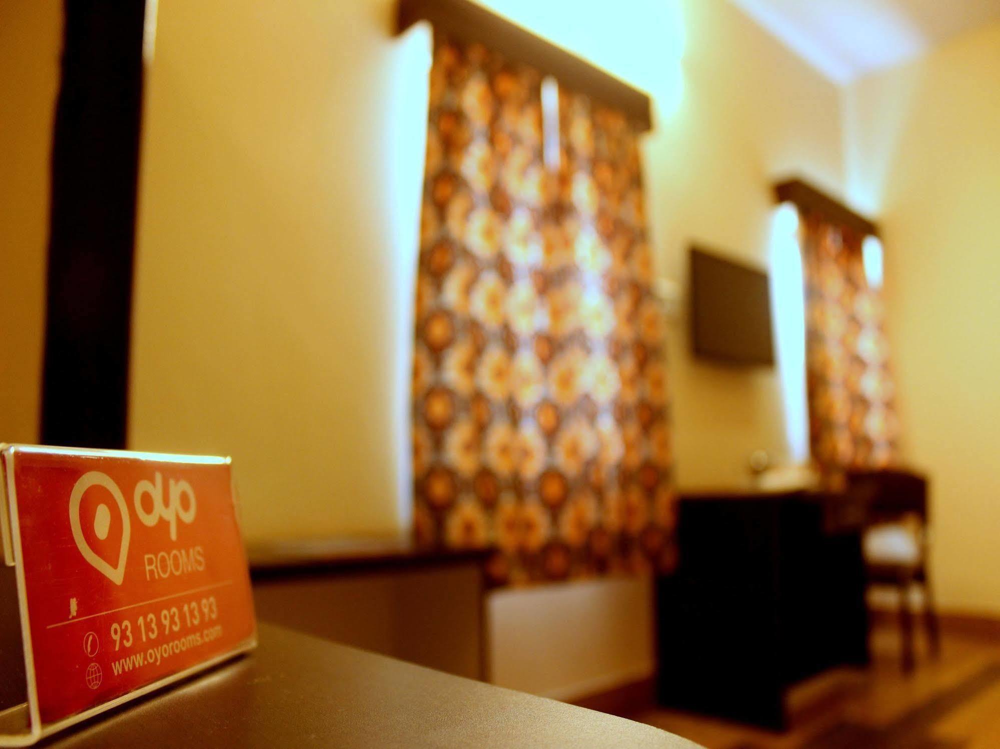 Collection O Royal Icon Hotel Udaipur Exterior foto